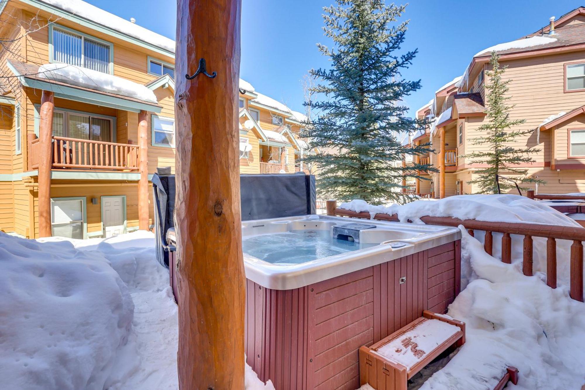 Airy Winter Park Gem With Private Outdoor Hot Tub! Villa Exteriör bild